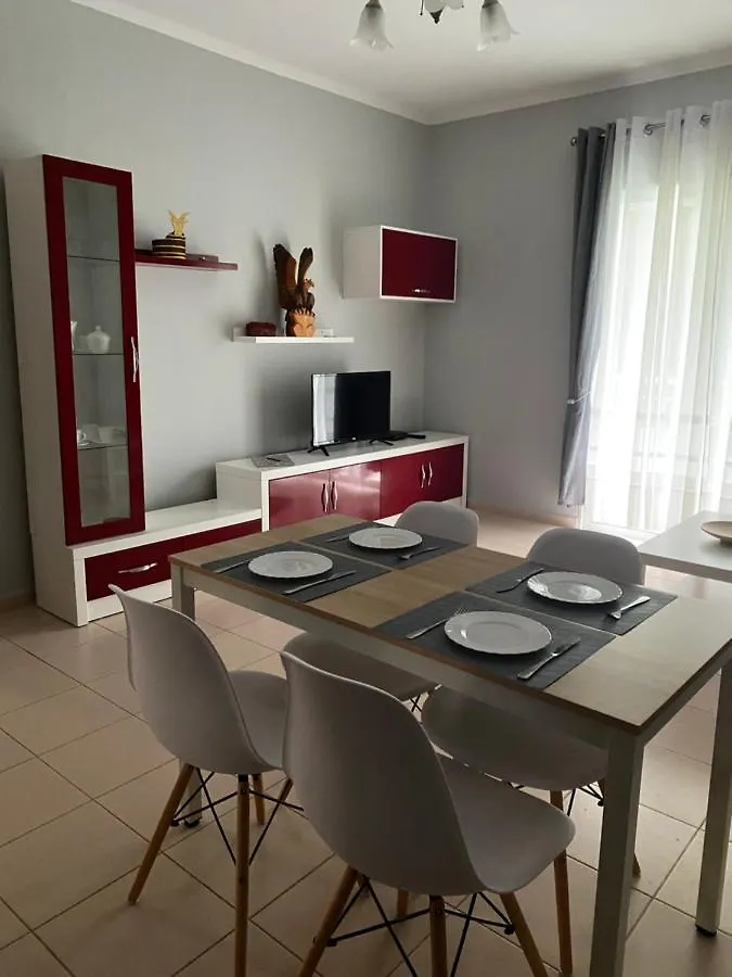 Sunny Apartament Saranda 2 Apartment
